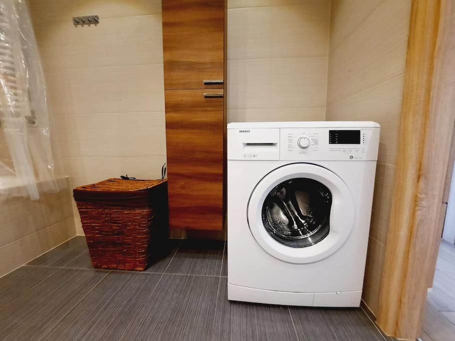 Apartament Z Podziemnym Parkingiem Ulica Wroclawska Cracovie Extérieur photo